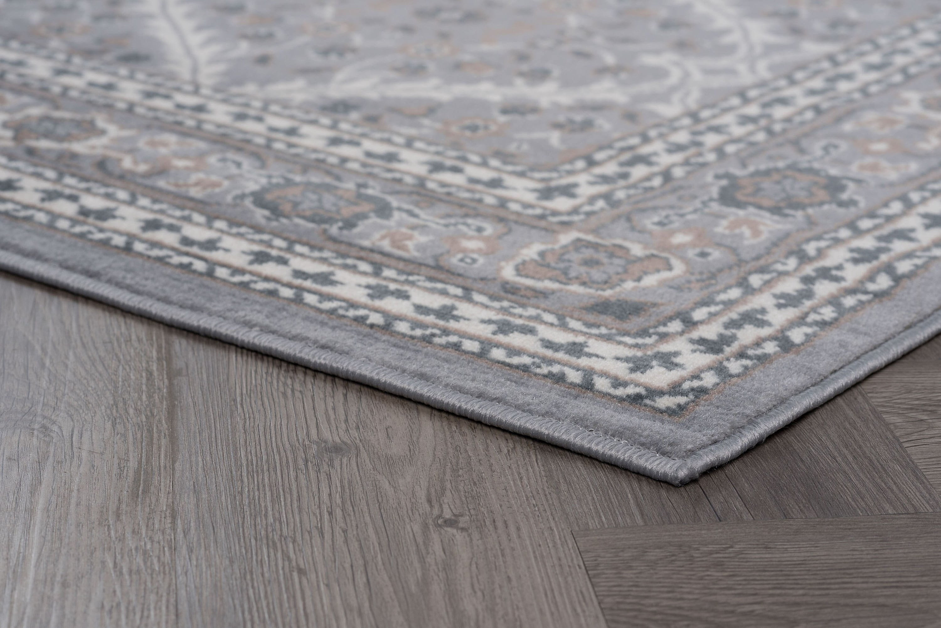 Madison Traditional 9' x 12' Gray and Cream Polypropylene Indoor Area Rug