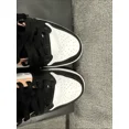 thumbnail image 4 of Ni - ke Ni - ke Air Jordan 1 Mid Arctic Orange Black Toe 554724-133 Men's Size 11, 4 of 5