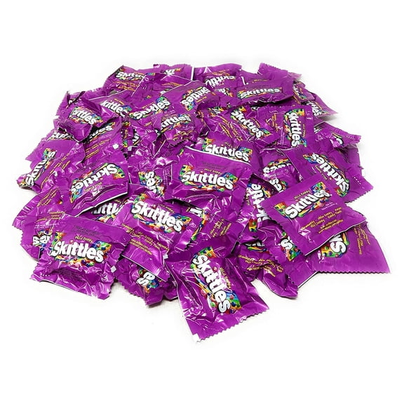Skittles Wild Berry Flavor Candy Coated Fruit Chew Fun Size 5 Lbs Individually Wrapped Bulk Party Assortment 125 Bite Size Mini Packs In Resealable Bag (80 Oz)