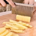 thumbnail image 4 of Potato Wavy Edged Cutting Tool Stainless Steel Kitchen Gadget, Vegetable Fruit Cutter With Wavy Blades For Uniform Fries Slicing, Multi-Purpose Kitchen Tool For Wavy Potatoes, 4 of 6