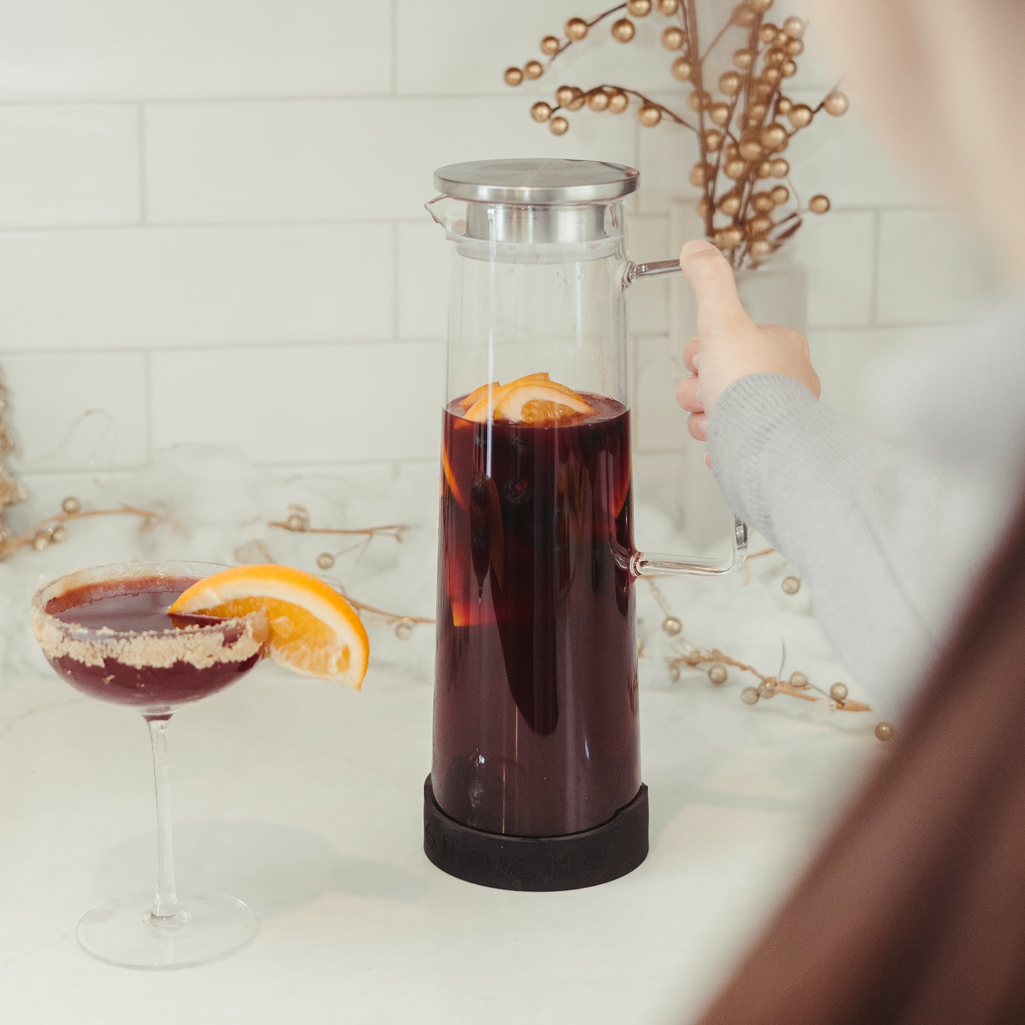 GROSCHE BALI Iced Tea & Infused Water Pitcher with Stainless Steel Infuser Lid, Sangria Pitcher, 50 fl oz. Capacity.