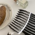 thumbnail image 5 of Cepillo de pelo curvo Cepillo de cerdas de jabalí Cepillo de pelo antiestático Peine de masaje para el cuero cabelludo Adecuado para peinar cabello rizado o liso, cabello largo, cabello fino, 5 of 5
