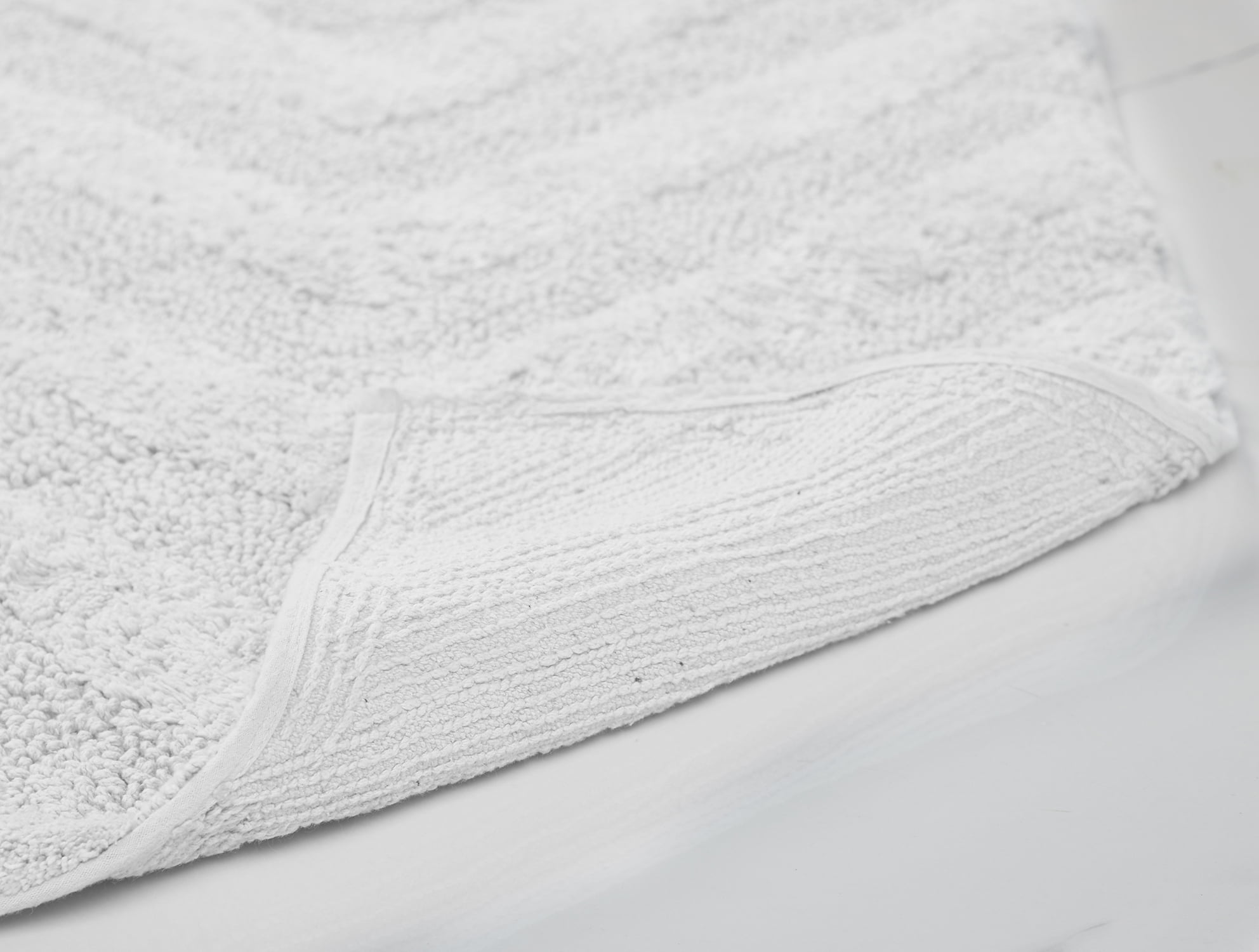 Better Trends 24" x 40" Bathroom Rugs 100% Cotton Soft Water Absorbent Non Slip Bath Mat Machine Washable Rug (White) Hugo Collection