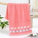 thumbnail image 1 of Toalla de baño de algodón premium | Altamente absorbente y de secado rápido | Toalla de spa suave de 73 x 34 cm para baño, hogar y visitas | Amarilla, rosa o azul, 1 of 6