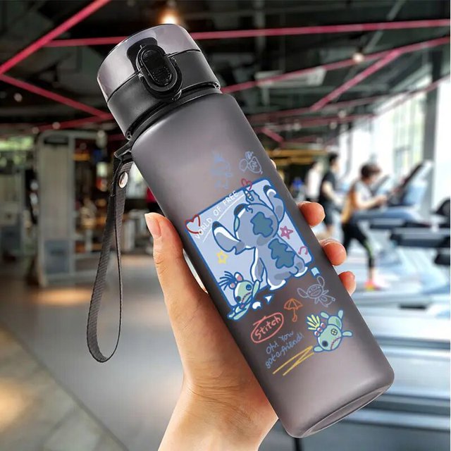 Disney-taza de agua de dibujos animados de Lilo & Stitch para niños, vaso de plástico portátil para deportes al aire libre, Kawai, Stitch, 560ML
