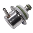 thumbnail image 1 of Regulador De Presión De Gasolina WALKER E-150 Econoline 2000 A 2002 Ford V8 5.4L, 1 of 3