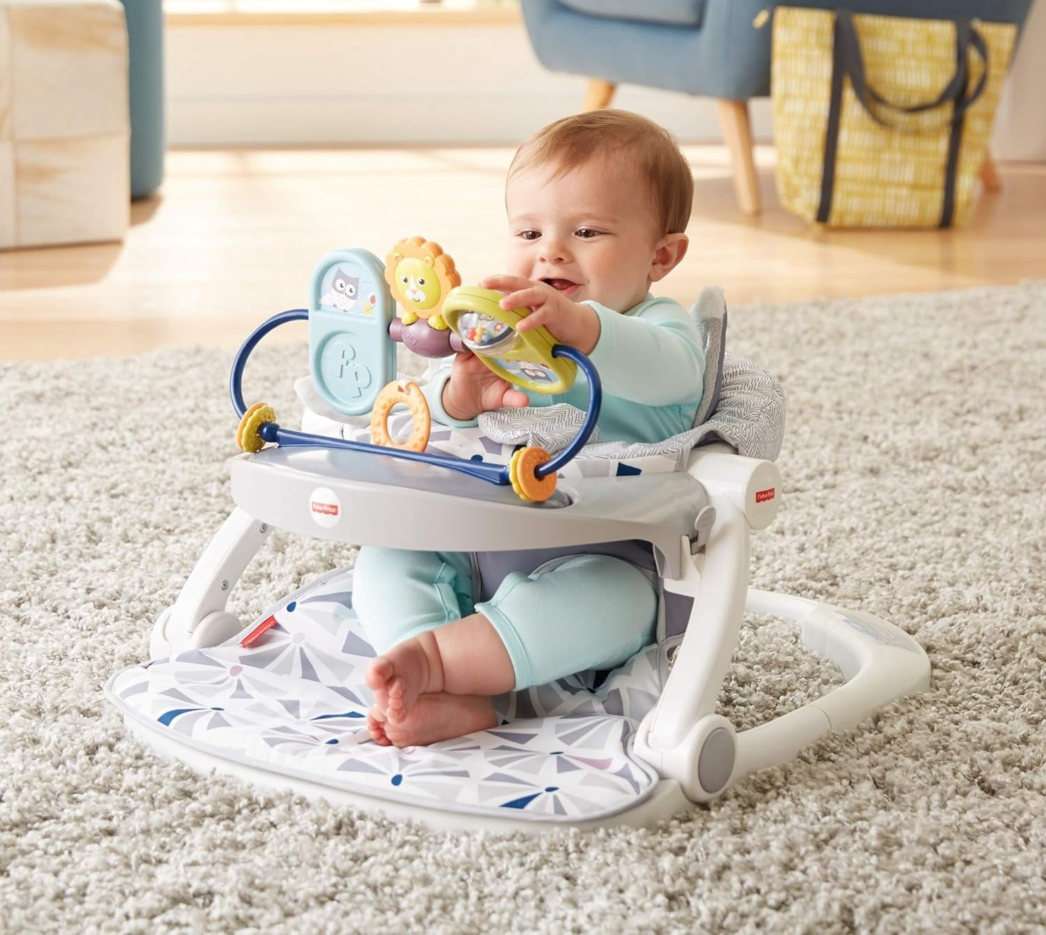 Fisher-Price Portable Baby Chair Activity Centre with Snack Tray and Toys