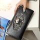 thumbnail image 3 of Cartera para mujer, versión coreana, larga, estilo retro, estilo punk, con estampado de calaveras y lunares (negro), 3 of 7