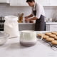 thumbnail image 5 of Taza de café de cerámica de gran capacidad – taza cerámica esmaltada en horno, mango ergonómico, taza resistente para oficina doméstica, blanca de una sola pieza, 5 of 7