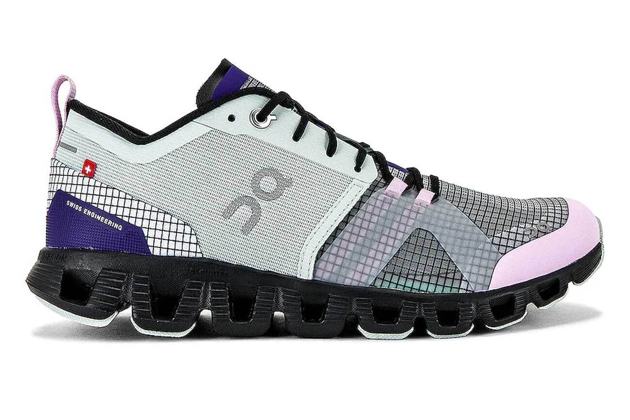 OnRunning Cloud X Shift "Surf" 38.98941 Women's Casual Running