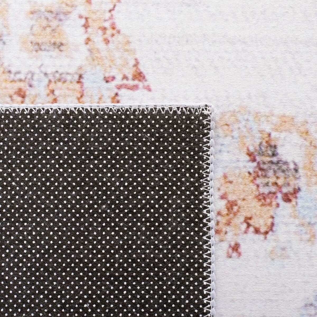 SAFAVIEH Tucson Rosario Traditional Machine Washable Area Rug, 4' x 4' Square, Beige/Grey