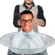 thumbnail image 1 of Capa profesional para corte de cabello - Tamaño mediano para adultos y niños, color gris plata, tejido transpirable de poliéster, ideal para salón o uso en casa., 1 of 7