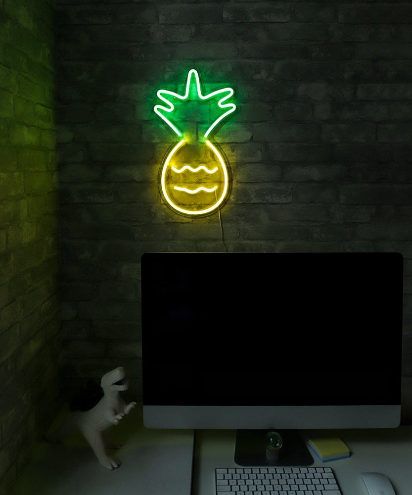 Isaac Jacobs 17” x 10” LED Neon ‘Yellow & Green Pineapple’ Wall Sign, Powered by USB Wire