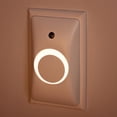 thumbnail image 1 of Funda de enchufe y luz nocturna GlowGuard Baby Proof, paquete de 1, 1 of 6