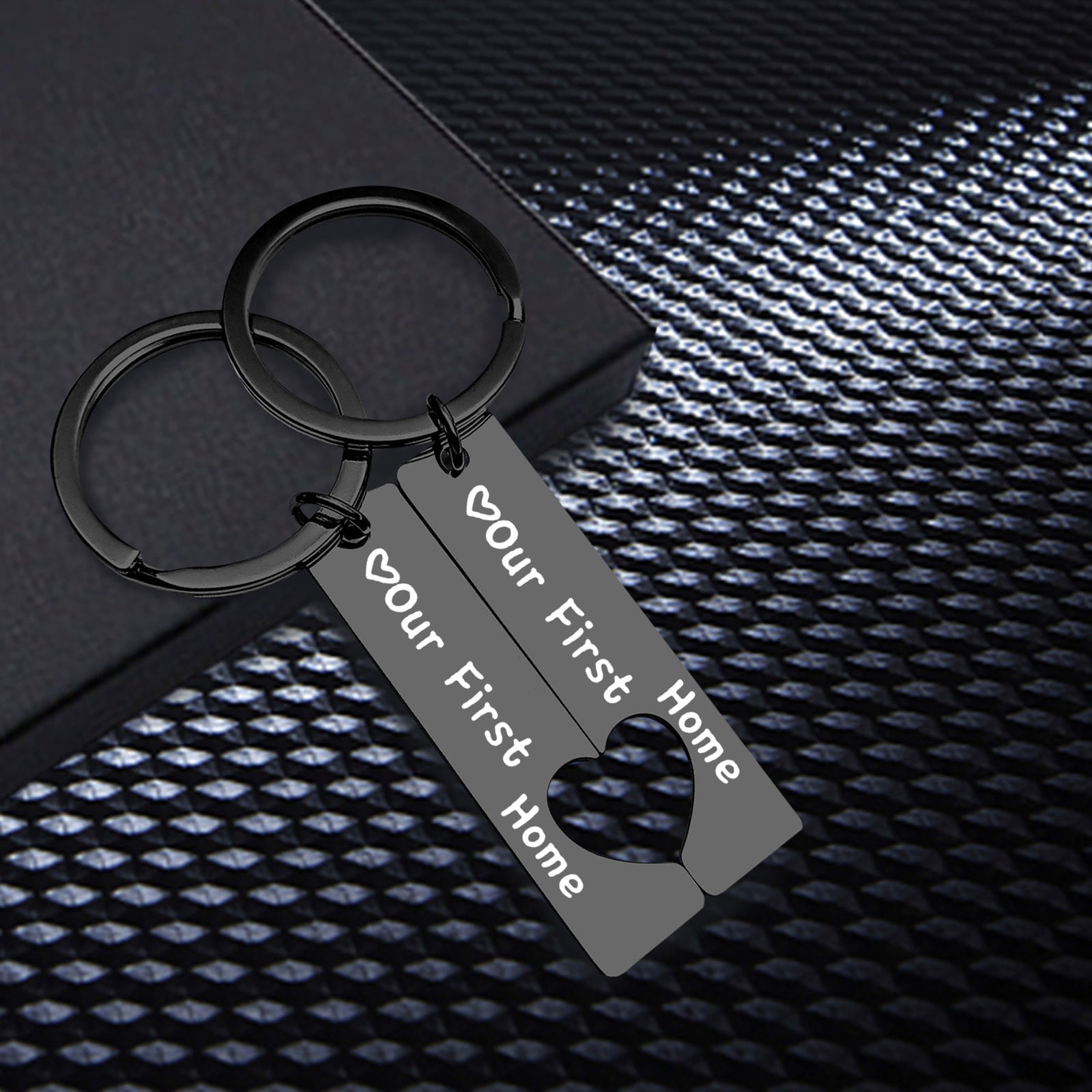 figures Brand Round with S-Hook or Ring Keyring incl Engraving 