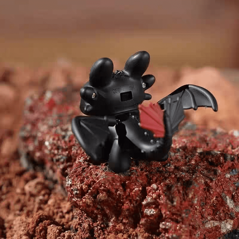 Light-Up Cartoon Dragon Eye Keychain – Cute PVC Dragon Doll Bag Charm with LED Eye Light