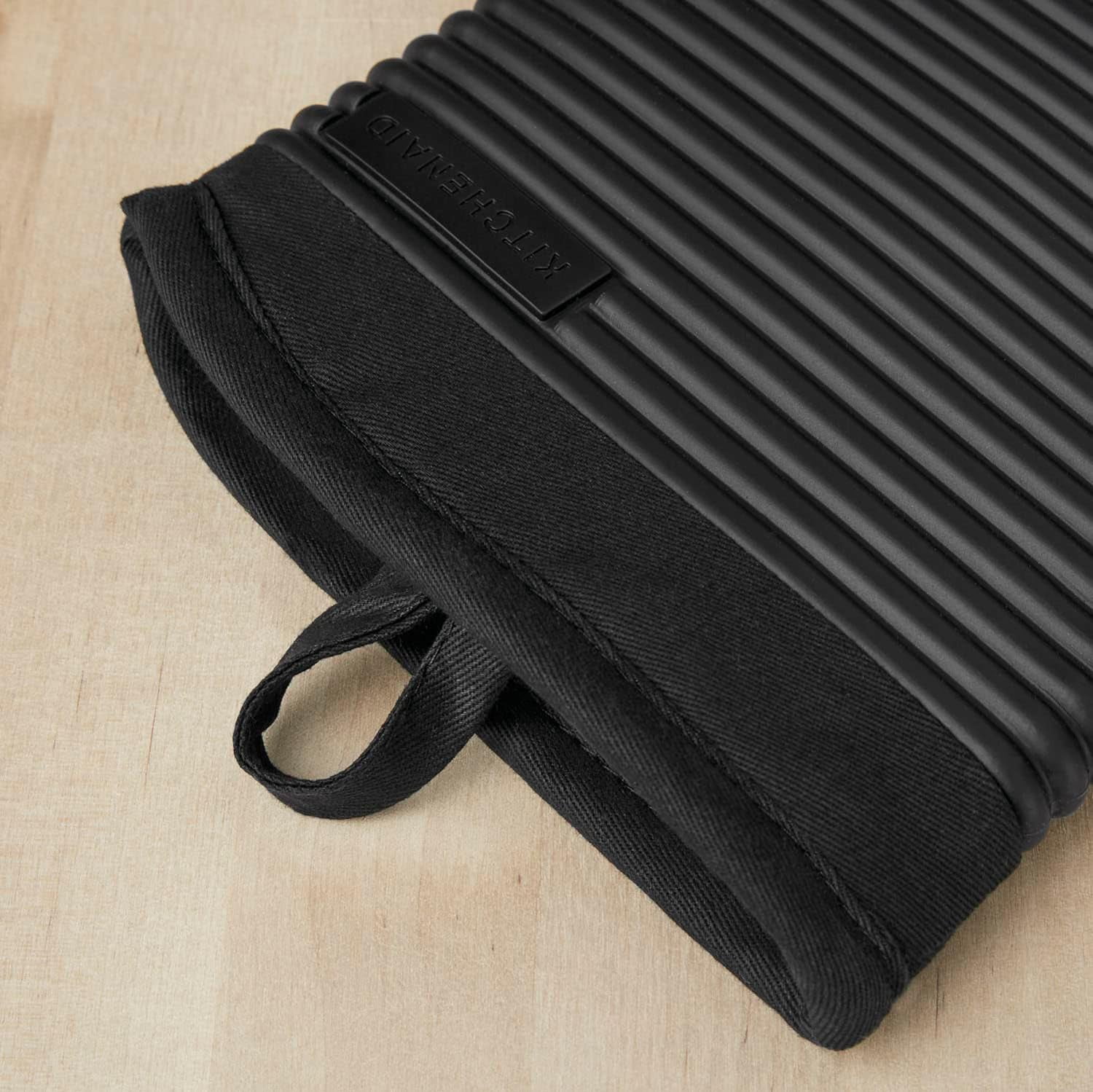 Ribbed Soft Silicone Oven Mitt