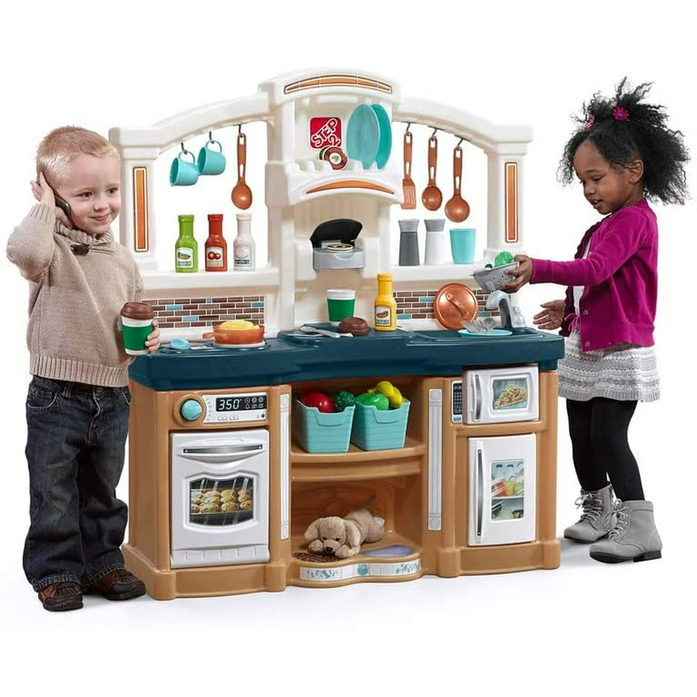 step2 fun with friends kitchen playset