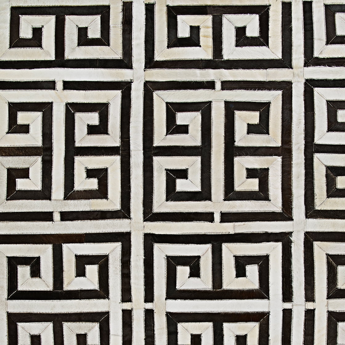 Couristan Chalet Meander 5'4" X 8' Black-Ivory Handmade Cowhide Rug
