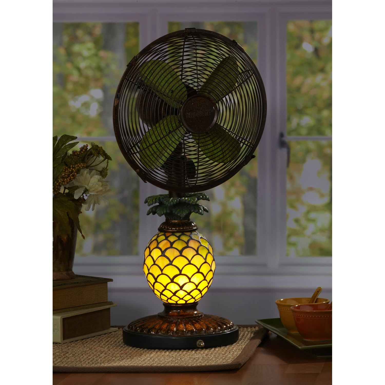 Global Product Resources Table Fan/Lamp - Mosaic Glass Pineapple