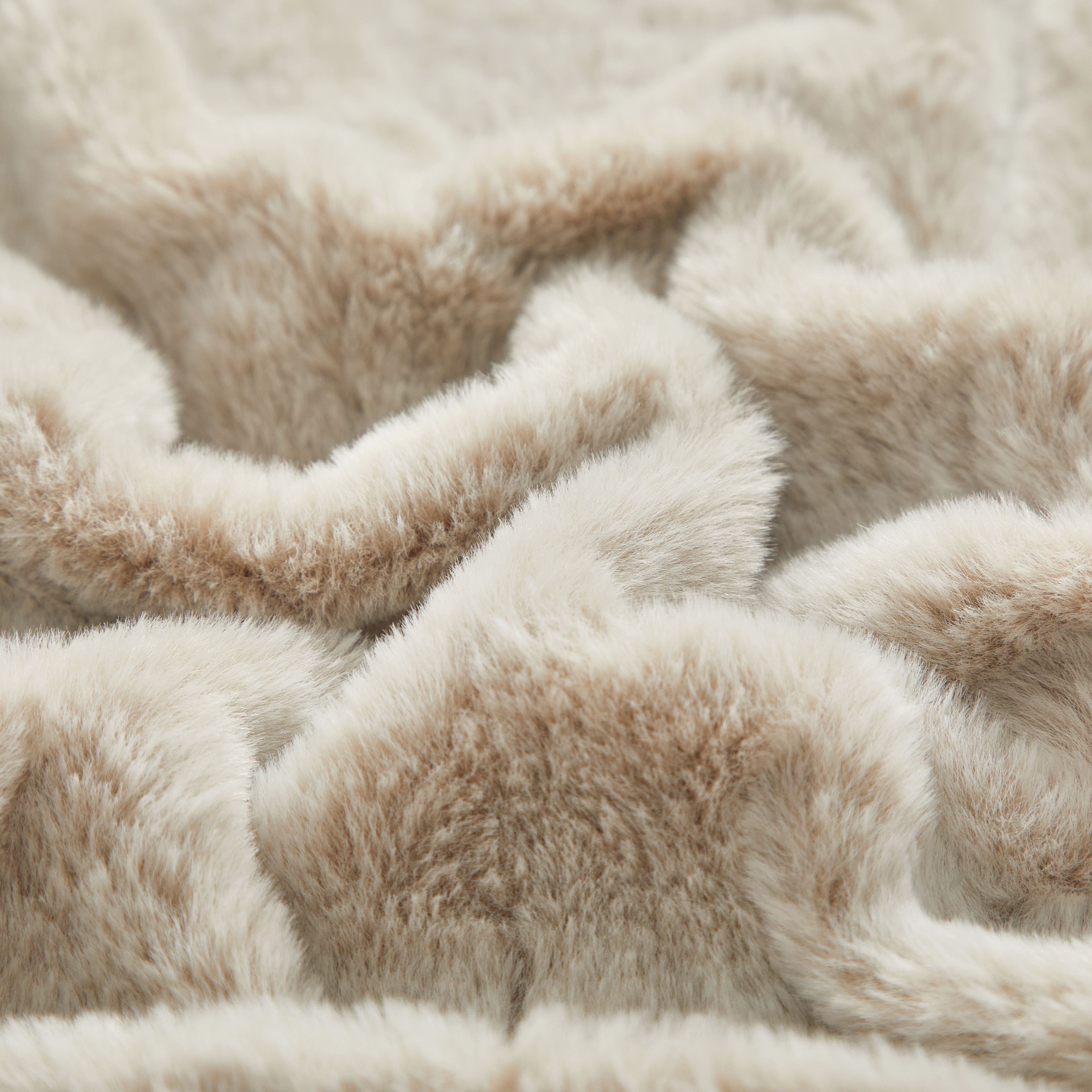 Parent's Choice 30" x 40" Reverse Backdye Faux Fur to Micromink Baby Blanket, Taupe