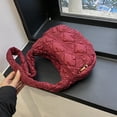 thumbnail image 4 of Bolsos para mujer Bolso de mano acolchado para mujer Bolso acolchado Bolso acolchado Bolso de mano ligero e hinchado Bolso de hombro acolchado, 4 of 5