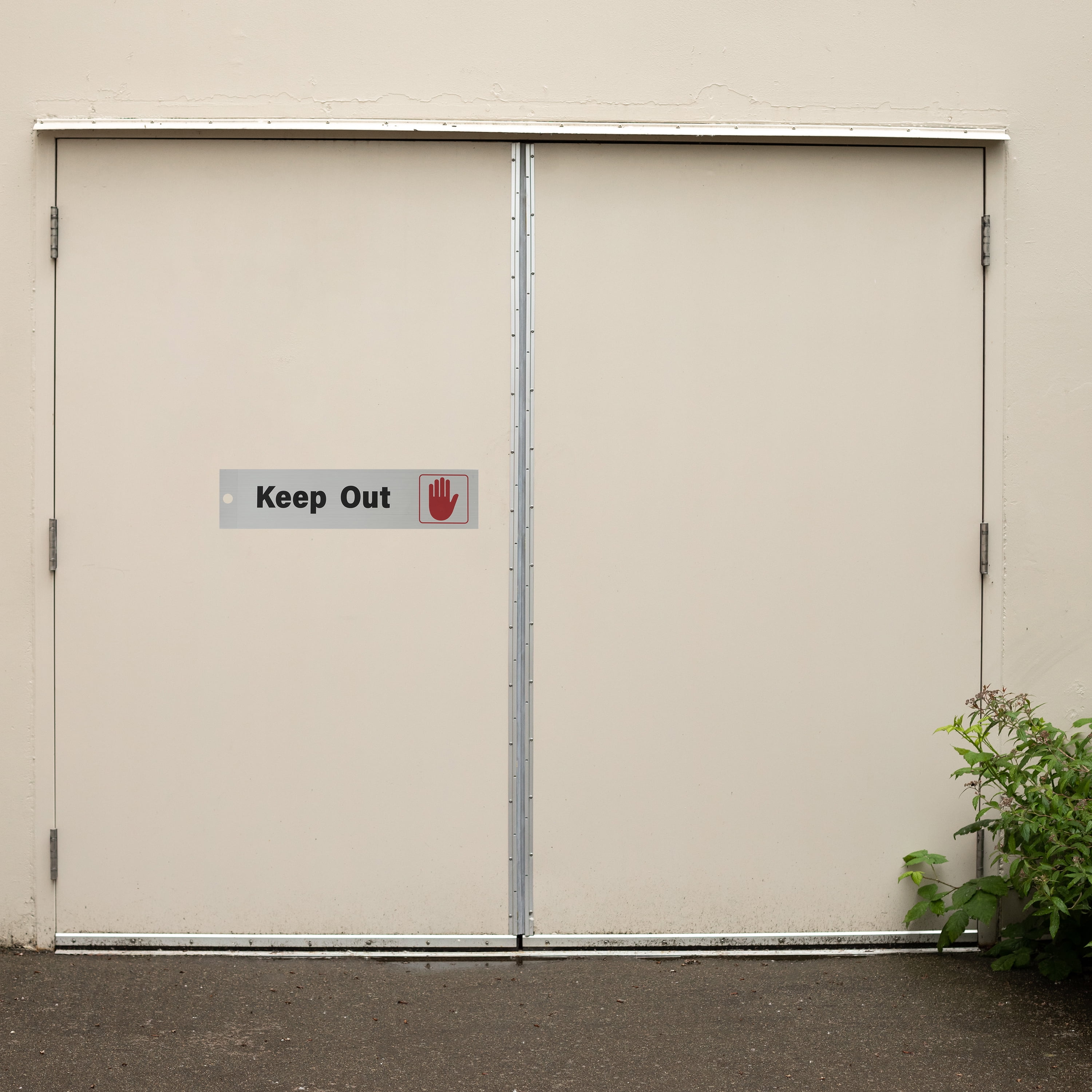 (6 pack) Pen+Gear KEEP OUT Sign, 2×8 Inches, High Visibility, Bold Black & Red, Durable Mylar, Universal Applications