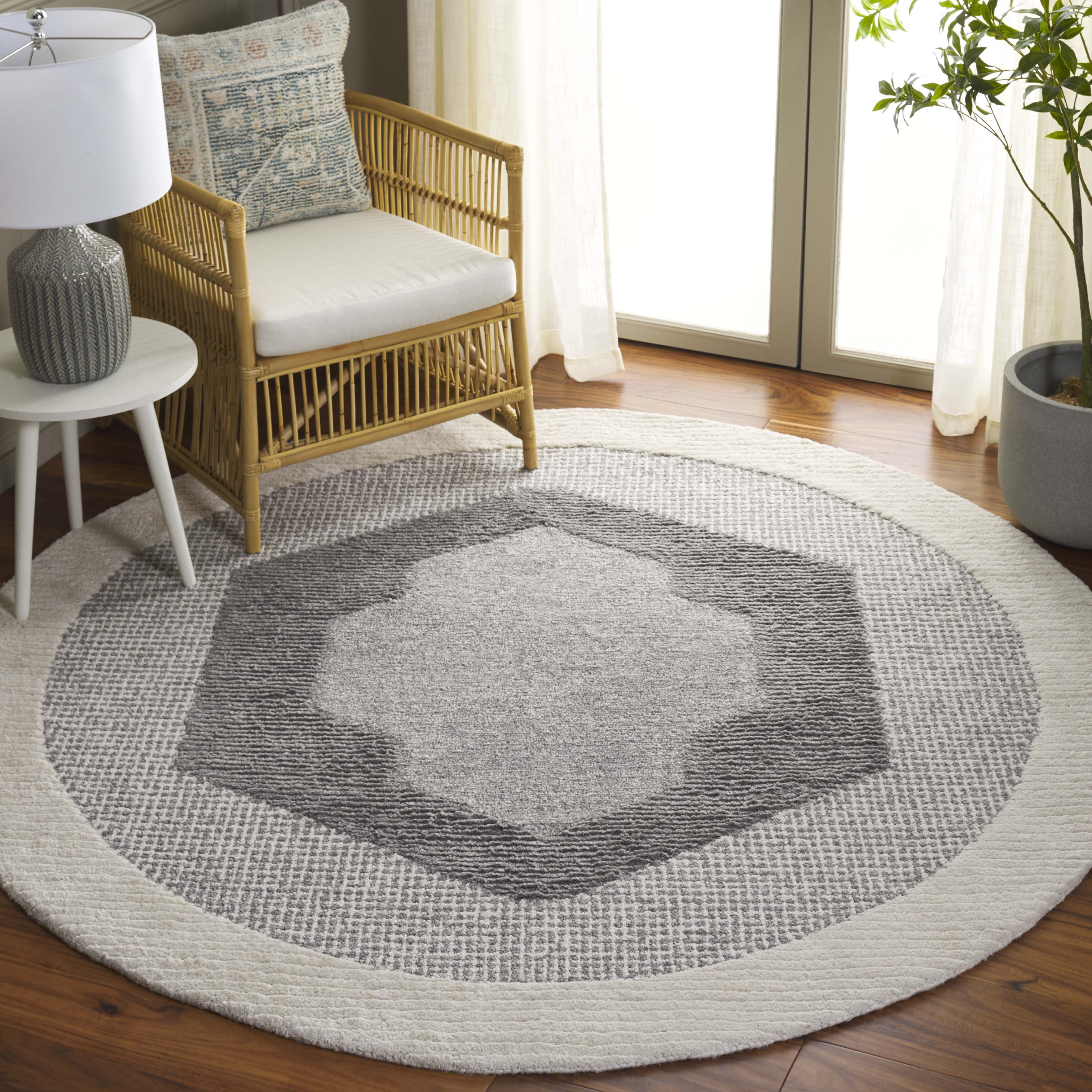 SAFAVIEH Renewal Ramona Medallion Area Rug, Dark Gray/Ivory, 6' x 6' Round
