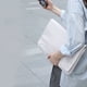 thumbnail image 4 of Funda para computadora portátil para iPad 14.1-15.4 pulgadas Bolsa de transporte impermeable (Blanco), 4 of 6
