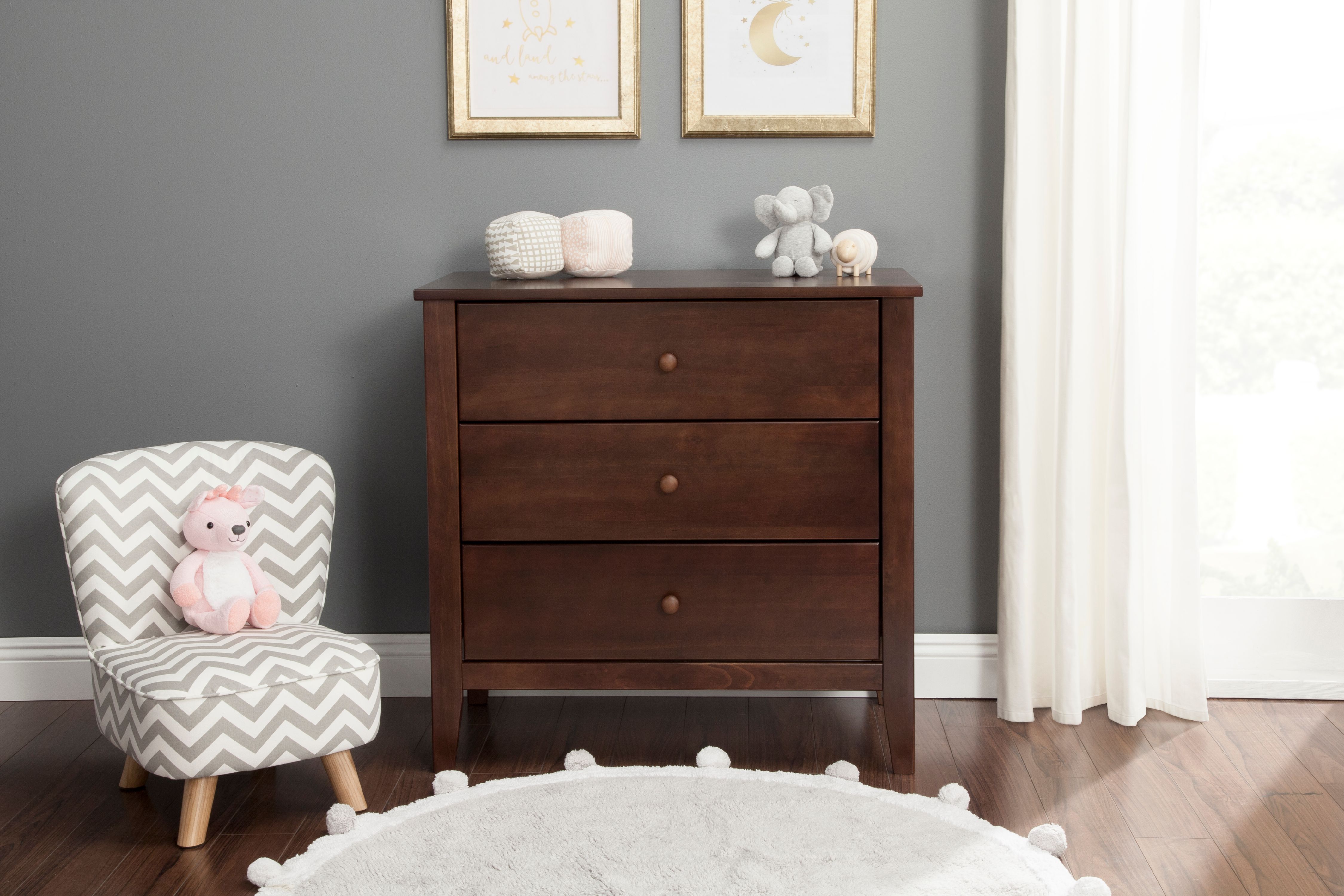 Carter's by DaVinci Morgan 3-Drawer Dresser in Espresso