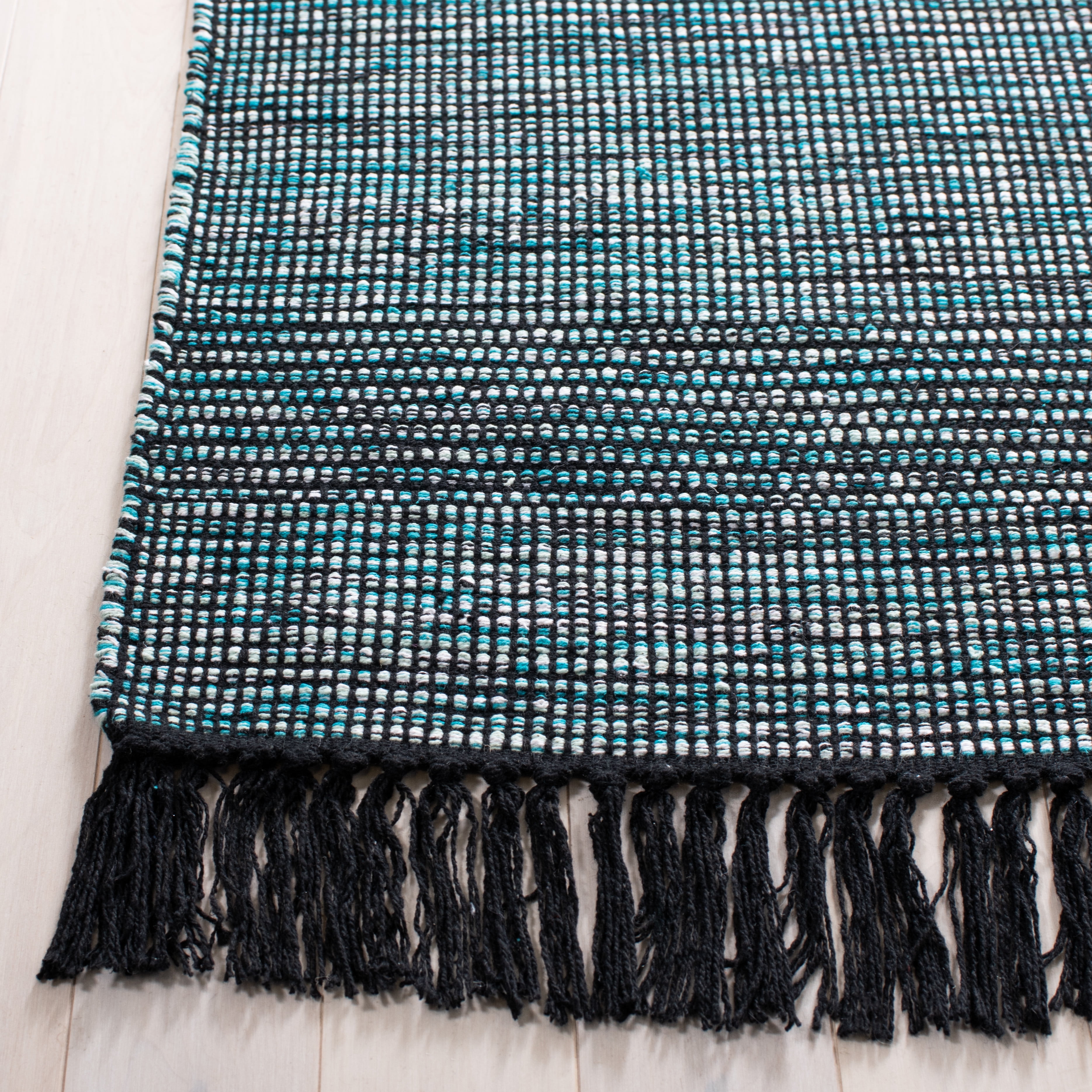 SAFAVIEH Montauk Kelsey Distressed Cotton Area Rug, Turquoise/Black, 3' x 5'