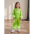 thumbnail image 3 of Conjunto de pijama navideño infantil de satén con estampado de corazones, blusa de manga larga con solapa y botones, pantalón con puños de plumas., 3 of 8