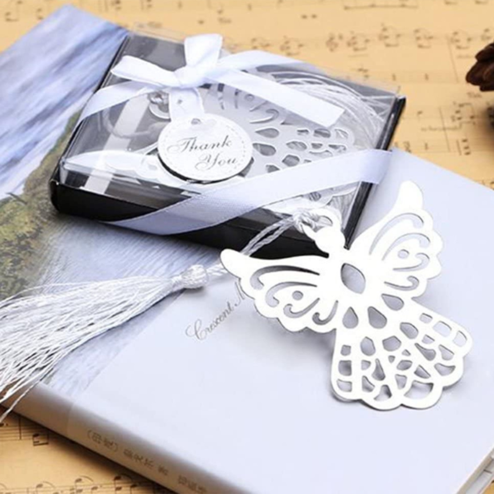 50Pcs Metal Angel Bookmark Favor with Elegant Silk Wedding Favor Gift Boxed Book Lovers Collection Bookmark