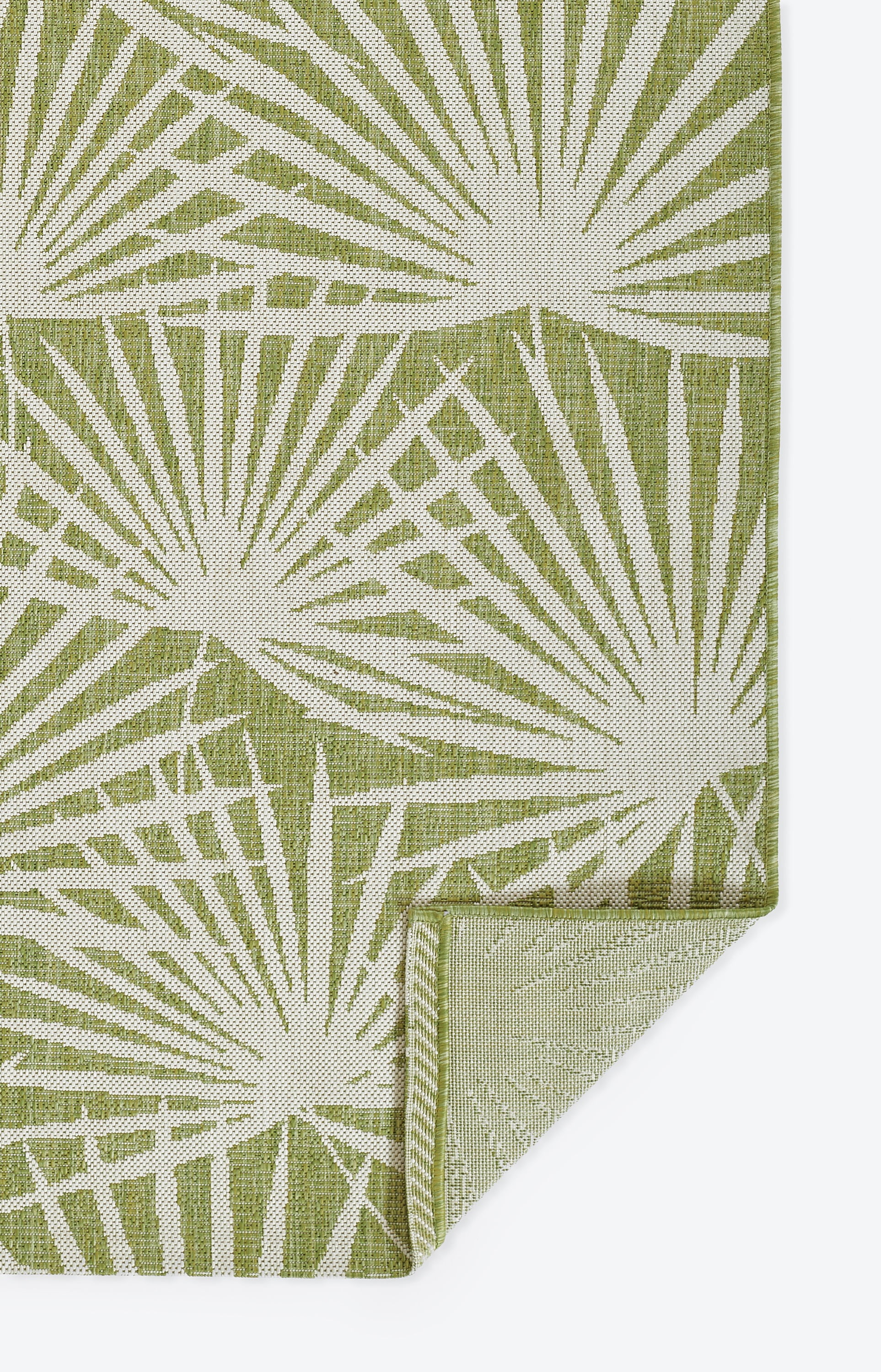 Novogratz by Momeni Villa Sorrento Green Indoor Outdoor Rug 5'3" X 7'6"