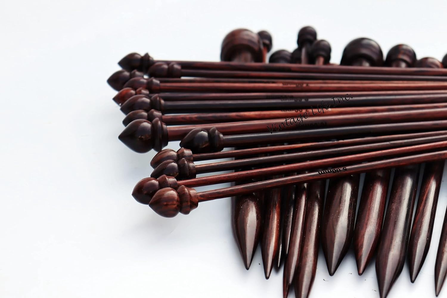DnU Avenue Yarn Knitting Needles Rosewood & Maple Crafted for Arthritic Hands, Superior Quality, Wood Needles, Buffed Wax Finish, Soft Grip, Stitching Accessories, Brown (Rosewood D2, Set of 13).