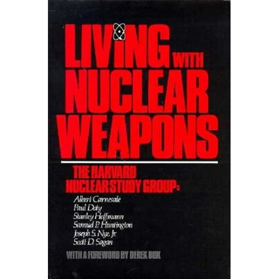 Living with Nuclear Weapons (Hardcover)