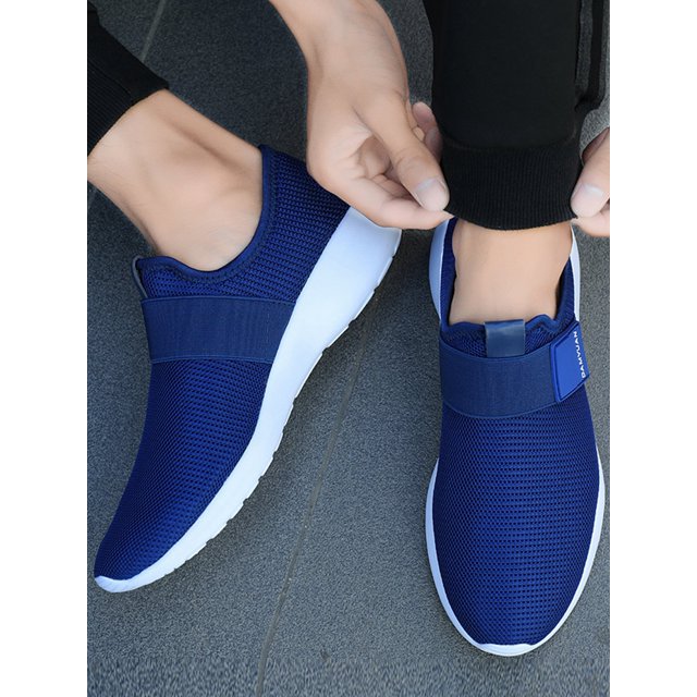 Mens Black Slip On Casual Shoes Lightweight Work Shoes Trainers Breathable Non Slip Mesh Walking Gym Shoes Comfortable Workout Sneakers