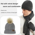 thumbnail image 4 of Conjunto de gorro de punto grueso y cálido, bufanda larga y guantes de conducción con pantalla táctil, 4 of 5