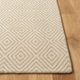 thumbnail image 3 of SAFAVIEH Wilton Donella Geometric Diamonds Area Rug, Beige/Ivory, 4' x 6', 3 of 7