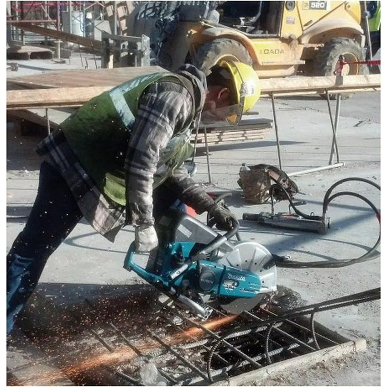Makita 4 on sale stroke concrete saw