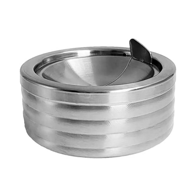 Cenicero de metal clásico plateado acanalado con tapa para cigarrillos, ceniceros a prueba de viento para exteriores, decoración interior y exterior para patio