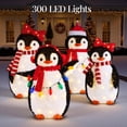 thumbnail image 4 of Familia de pingüinos navideños para exterior con luces LED, 91 cm, 4 of 7
