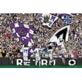 thumbnail image 2 of Rompecabezas retro en blanco Soccer de 1000 piezas con póster, 2 of 7