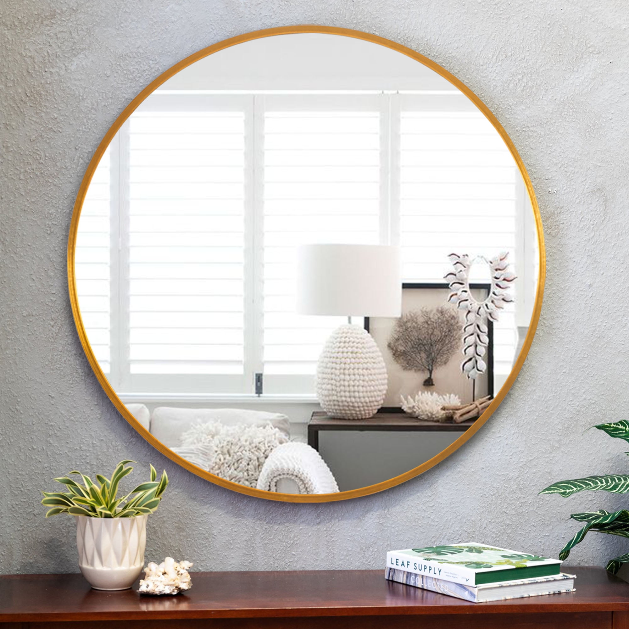 .com: NeuType 32 Inch Round Mirror Black Wall Decor Mirror for Wall  Hanging Decorative Wall Art Mirrors with Colour Reflection for  Entryway/Bedroom/Living Room Aluminum Alloy Frame,Classic Black : Home &  Kitchen