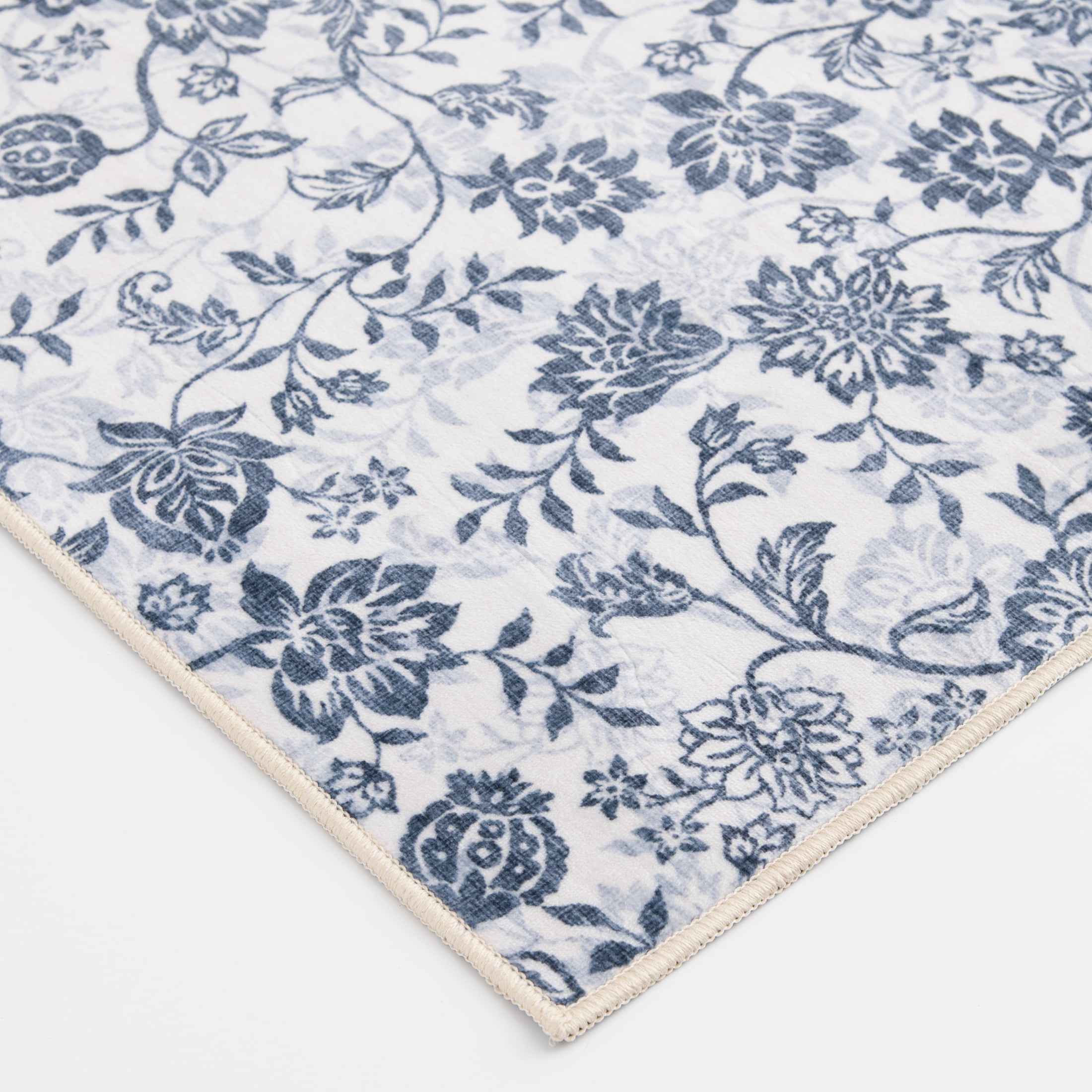 Mainstays Blue Floral Faux Fur Indoor Accent Rug, 36 in x 56 in
