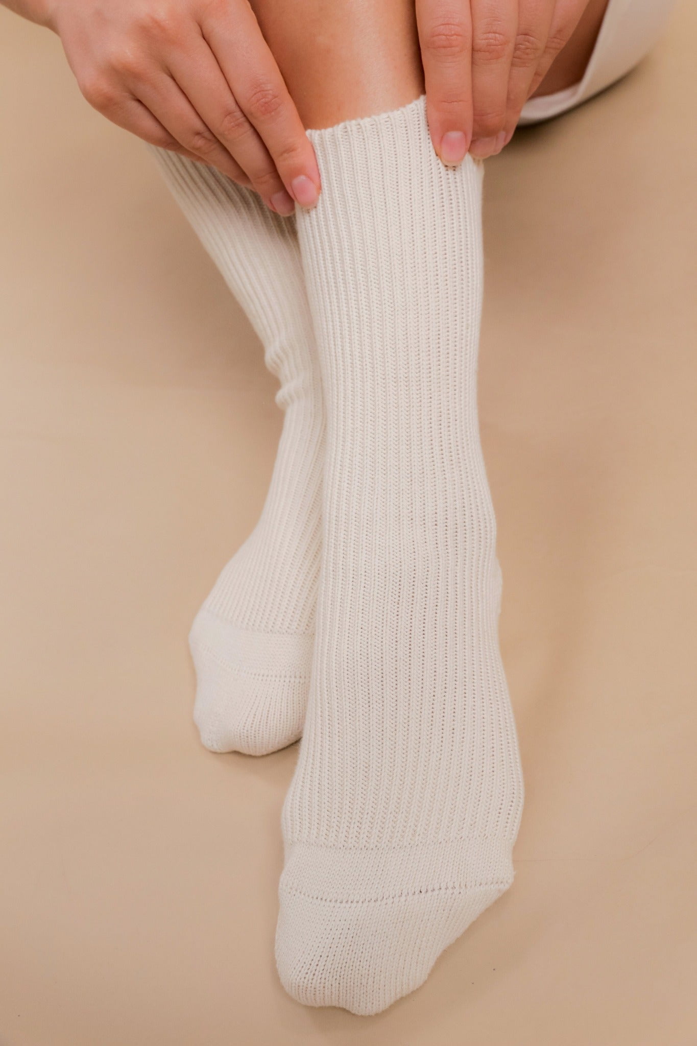 Women's Cottonique M27703 Latex Free Organic Cotton Socks - 2 Pack (Natural  L)