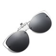 thumbnail image 3 of Gafas de sol polarizadas con clip para hombres y mujeres, gafas de sol para miopía, lentes de visión nocturna de doble propósito para día y noche, gafas con clip tipo ojo de gato, 3 of 6