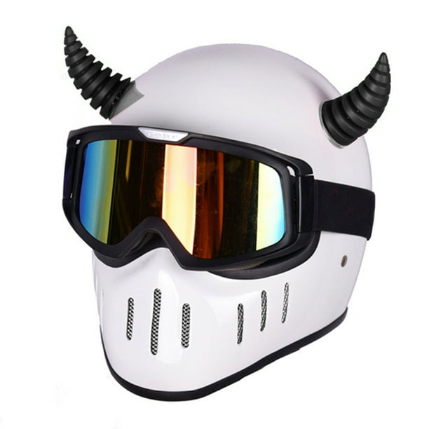 Helmet with store horns motorcycle