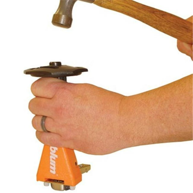 Blum Bzme.0710 Outil de Frappe pour Charnières Blumotion