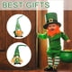 thumbnail image 1 of Adornos Festivos Irlandeses de La Tercera Edad Sin Rostro con Sombrero Verde para El Día de San Patricio, 1 of 7